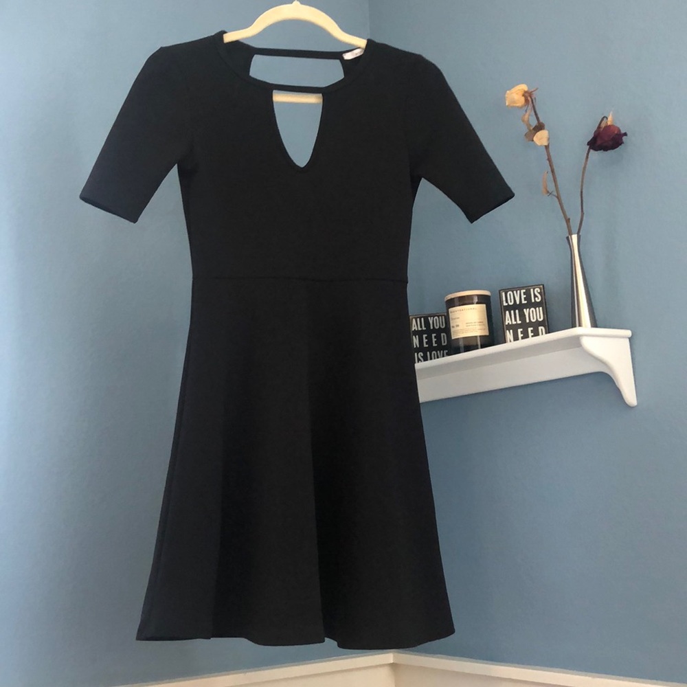 Women’s black dress